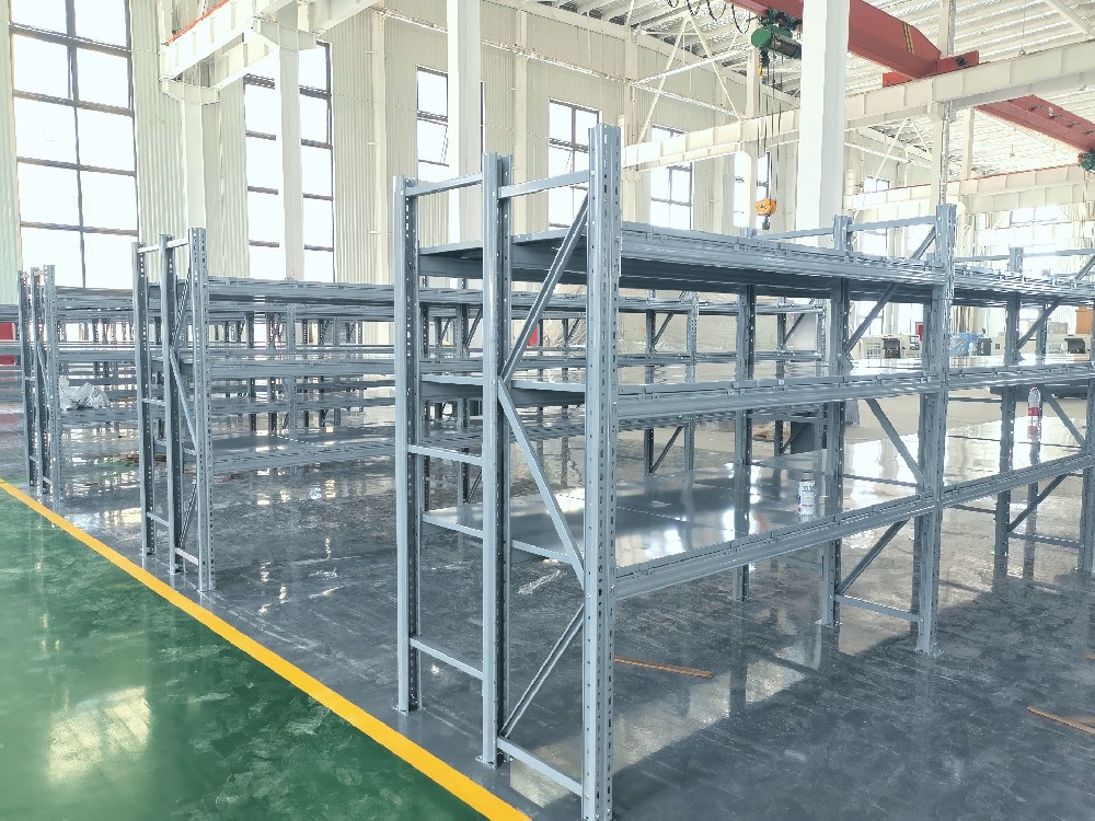 西安躍大重型機(jī)械有限公司備件庫(kù)